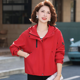 小香风外套女春秋2026新款时尚连帽今年流行爆款小个子妈休闲上衣