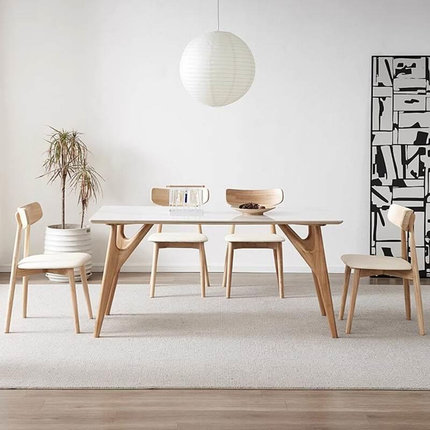 实木岩板餐桌椅组合家用小户型北欧白蜡木原木色长方形奶油风饭桌