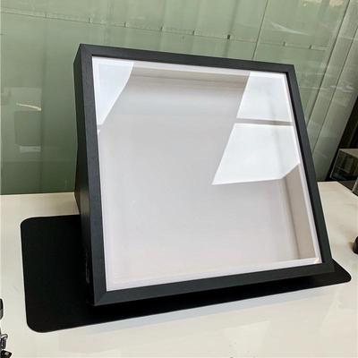 白色中空框手工纸巾玫瑰框
