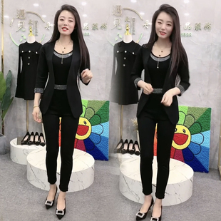 网红气质时尚套装女22春亮钻七分袖西服外套吊带小脚裤减龄三件套