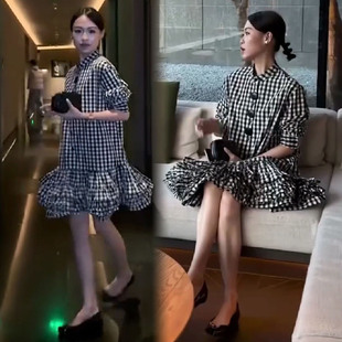 复古黑白格子连衣裙女2026春季长袖宽松显瘦A字设计感蛋糕衬衫裙