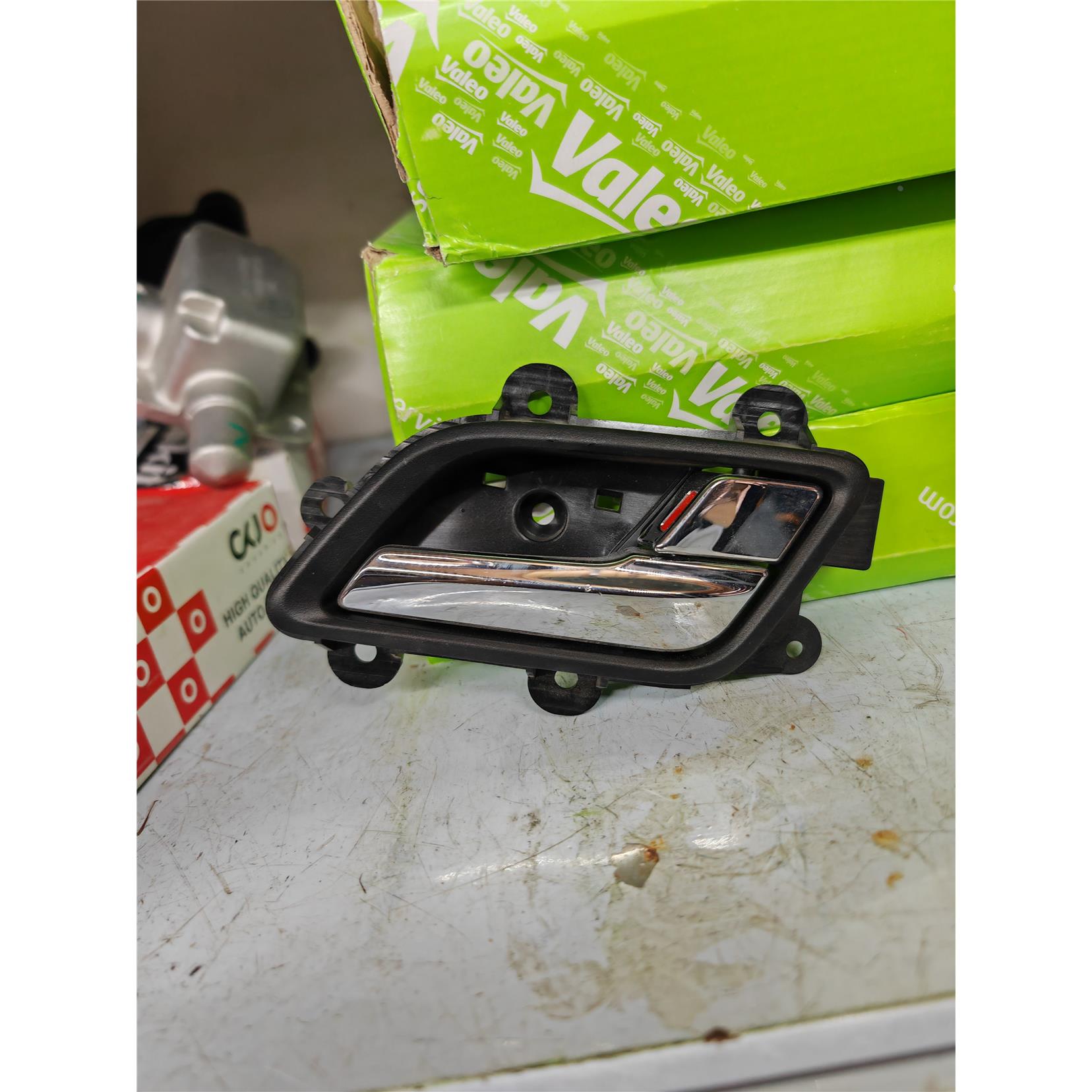 顺达前门内拉手