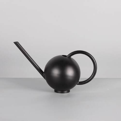丹麦fermliving orb黑色金属球形浇水壶园艺工具北欧式长嘴洒水壶