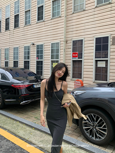 鄭大钱Daqian With U “热度第YI”显瘦挚爱裙柔软百搭人鱼吊带裙