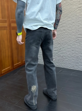 2025秋冬新款时尚做旧休闲百搭黑灰色直筒刺绣男士牛仔裤高街风潮