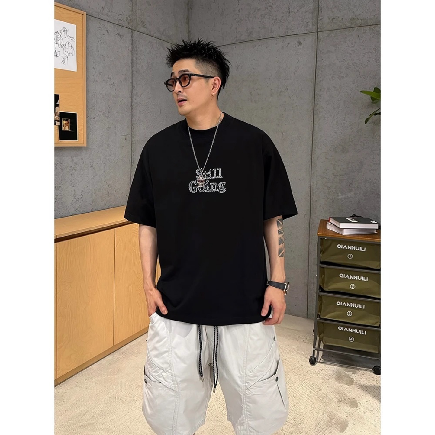 夏季街头风潮牌宽松百搭圆领T恤男士字母纯色简约帅气短袖上衣潮