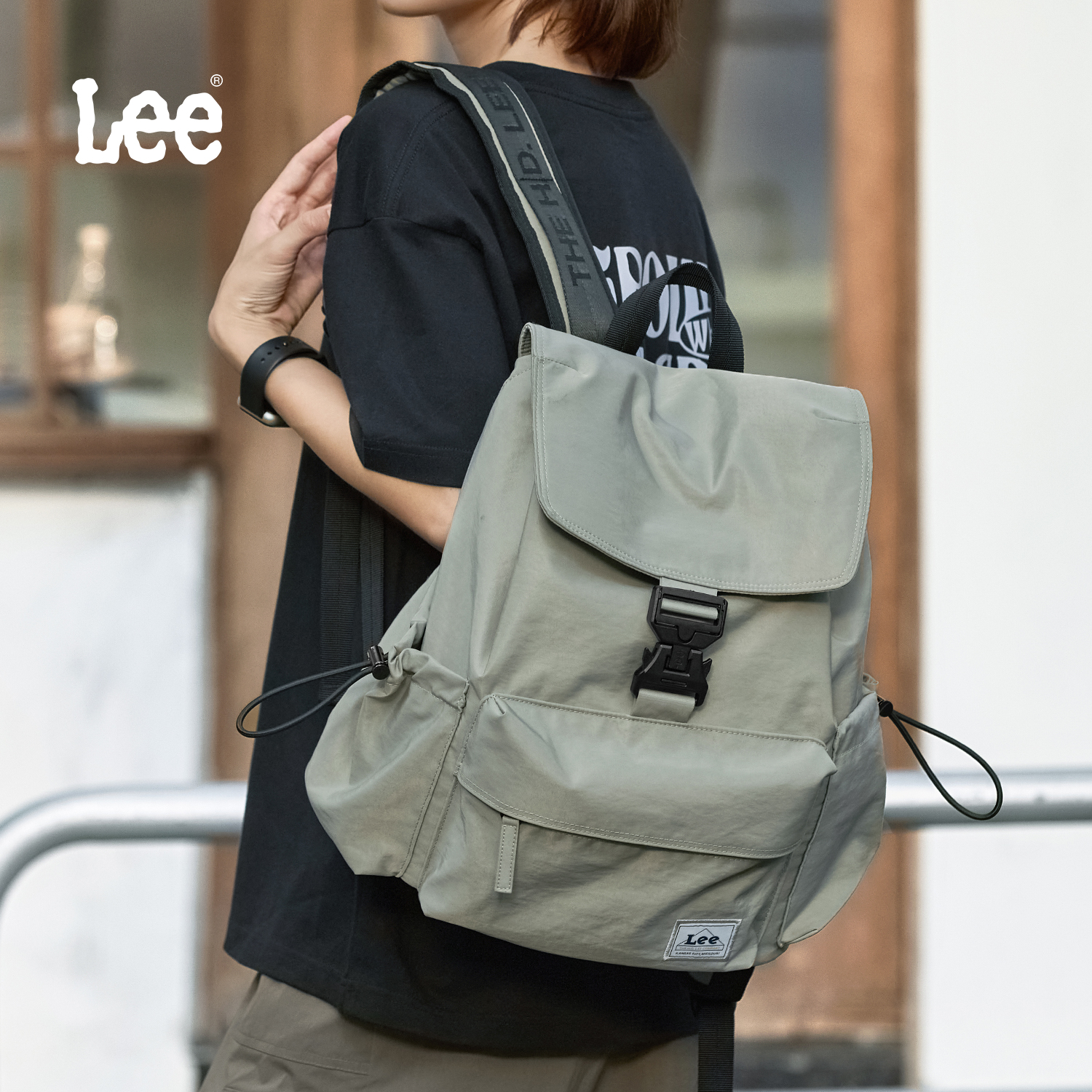 Lee户外徒步双肩包大容量登山包