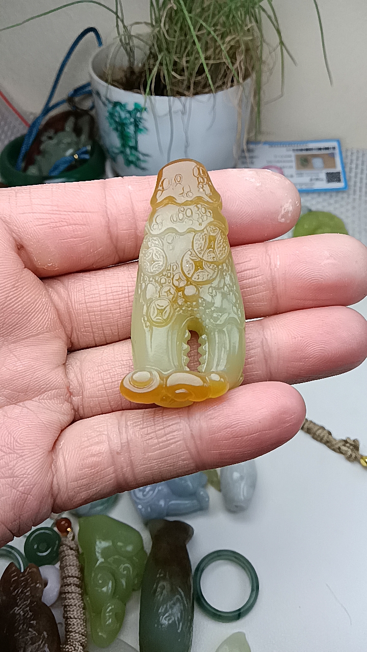 天然和田玉吊坠挂件且末糖料项链玉坠配饰品