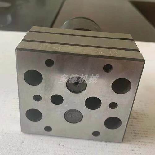 热销直供JSB2.4微型齿轮泵熔体泵PU鞋机聚聚氨酯发泡机浇注机齿轮