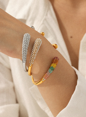 日本品质欧美ins风钛钢手镯开口18k金不锈钢镶珍珠轻奢手饰不掉色