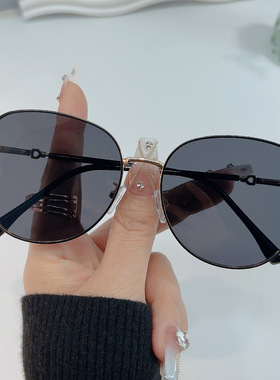 欧洲站2025网红同款ins个性遮阳设计感金属全框墨镜女偏光太阳镜
