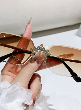 欧洲站卡家时尚无框切边太阳镜方框高级感花边镶钻镜片时尚户外街