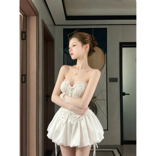 纯欲风蕾丝拼接鱼骨收腰吊带抹胸上衣女装夏季新款花苞短裙两件套