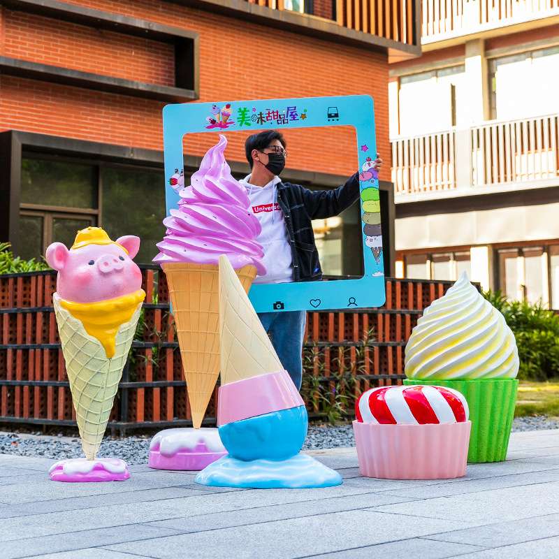 户外大型甜品商场美陈布置装饰仿真冰淇淋摆件玻璃钢雪糕模型雕塑