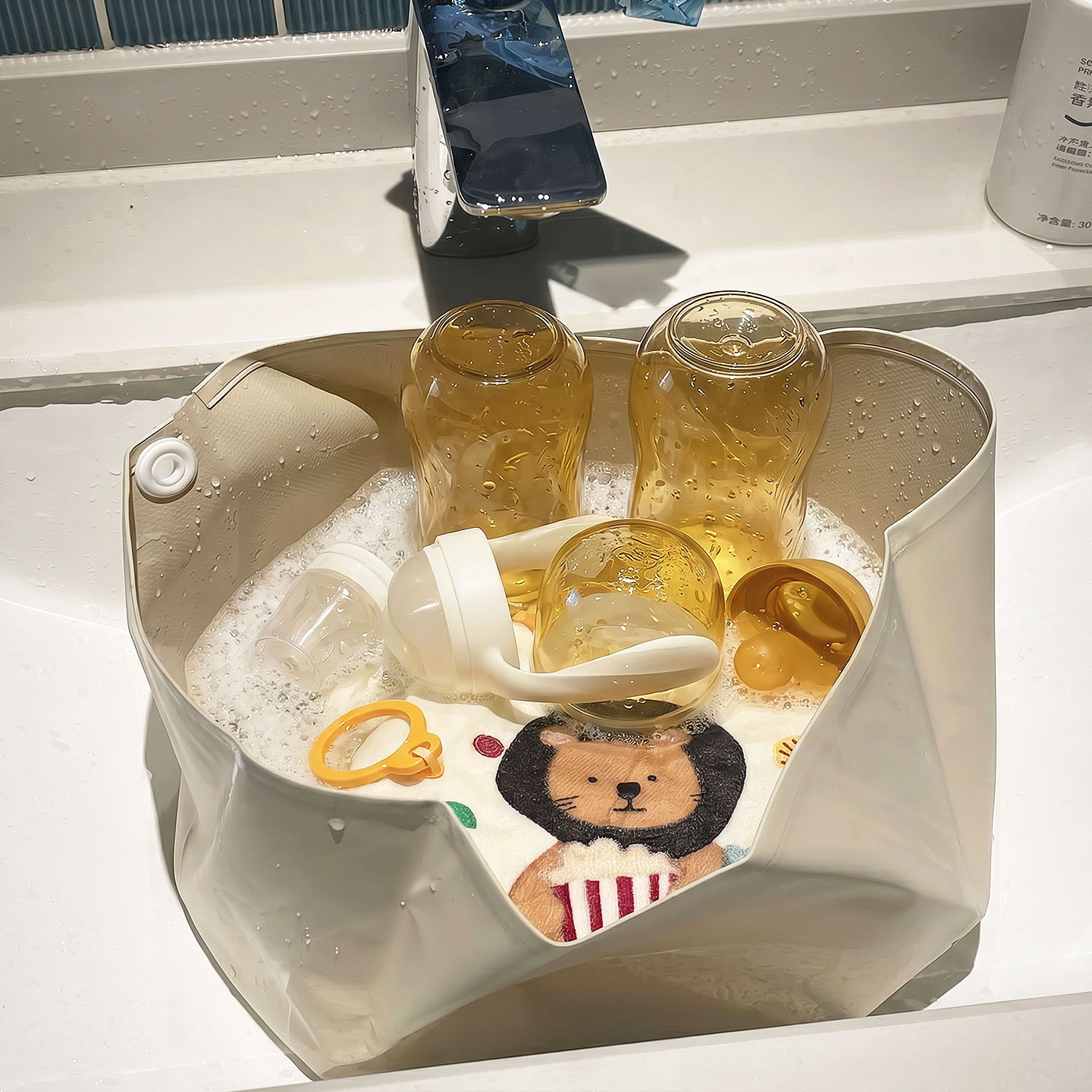 婴儿旅行神器~奶瓶盆宝宝外出用品清洗折叠水盆便捷式洗衣服脸盆