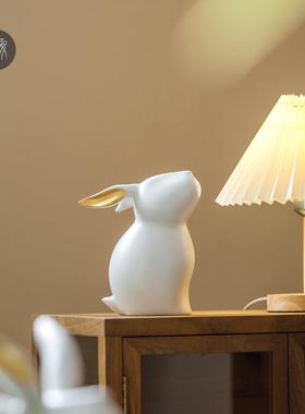 景德镇生肖兔子陶瓷摆件可爱桌面招财家居饰品本命年送朋友礼物