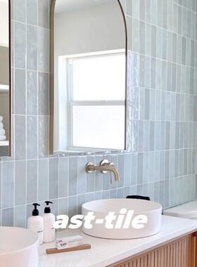 Asttile清新蓝色砖厨房浴室吧台客厅电视背景长条瓷砖墙砖65200