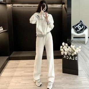 白色减J龄洋派连帽运动衫 时尚 纯棉新款 运动休闲套装 两件套 女秋季