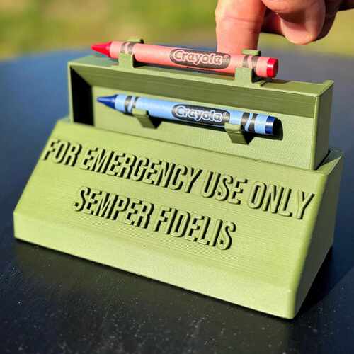 跨境新品Crayon Holder Funny Desk Ornament蜡笔架装饰品A40