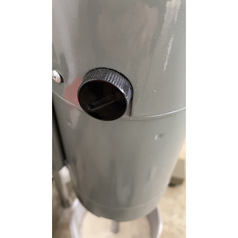 。分散机碳刷400W搅拌机碳刷 1100W直流电机弹簧碳刷齐威电机电刷