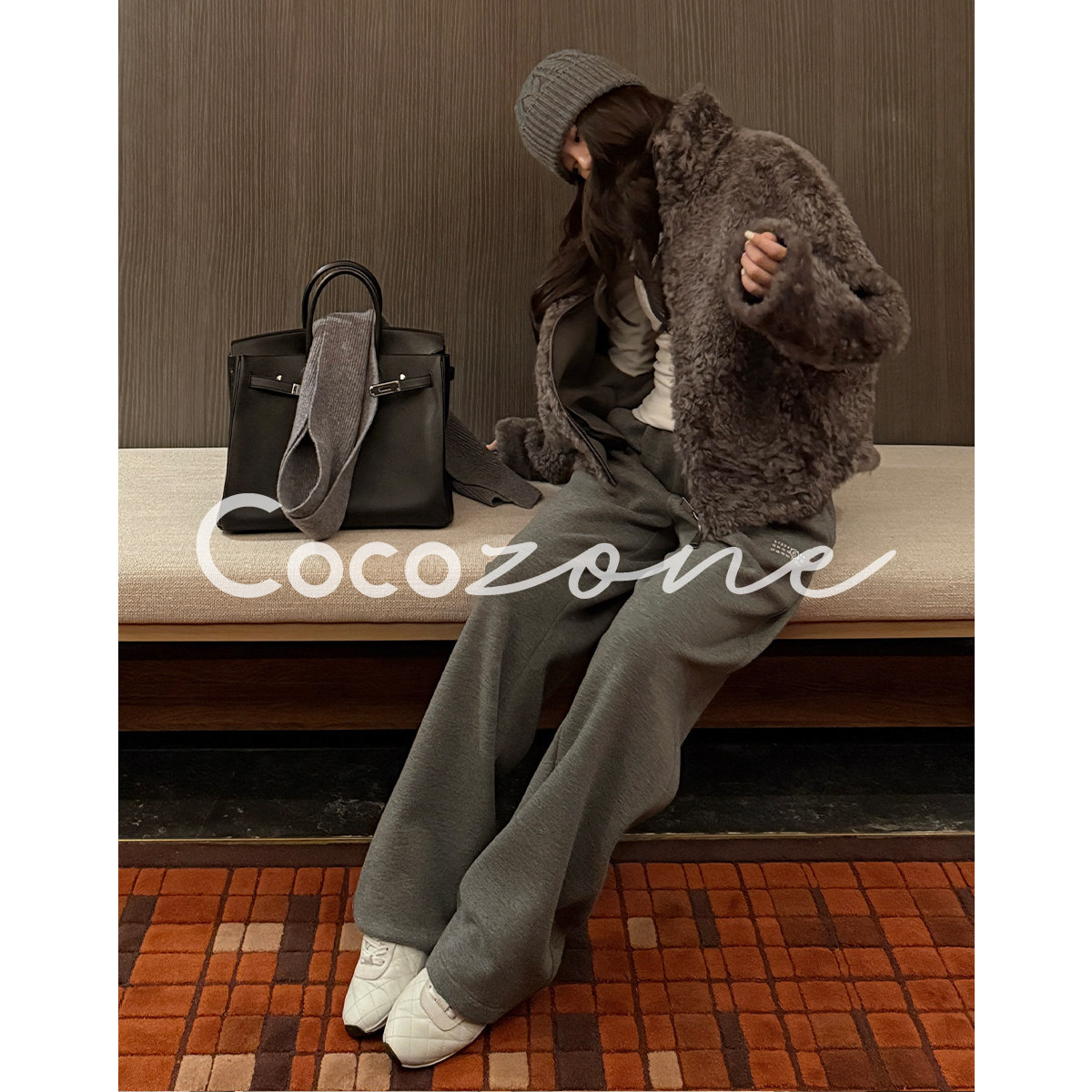 COCO ZONE 刘 一一 “柏林旧刊”100羊皮革拉链皮草 CD2A3200