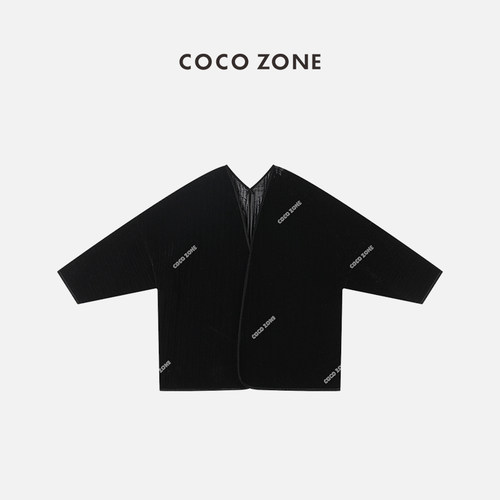 COCO ZONE黑色丝绒奶奶服V斜领长袖宽松显瘦上衣 23C19406-封面