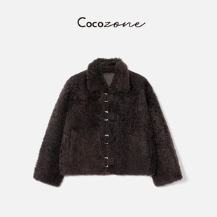 COCO ZONE 刘一一 秋冬设计感翻领保暖气质皮草外套CC2C1509