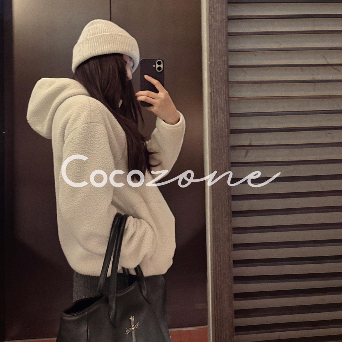 COCO ZONE 刘 一一 “杏仁”纯色连帽拉链外套 CD1A1726