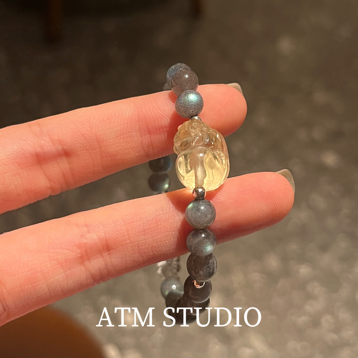 天然黄水晶吸金貔貅手串6A月光拉长石新中式招財小众设计转运手链