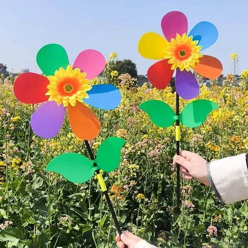 向日葵七彩儿童手持风车拍照道具
