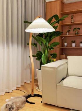 UPI有派Vintage实木百褶落地灯北欧客厅沙发卧室日式中复古原木灯