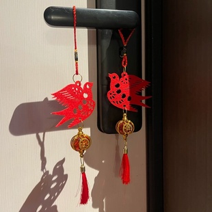 新年氛围感置装饰春燕福字小马毛毡灯笼挂件家居商场店铺流苏挂饰