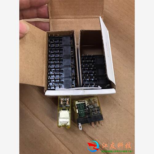 和泉中间继电器一盒10个RJ2S-CL-D24两