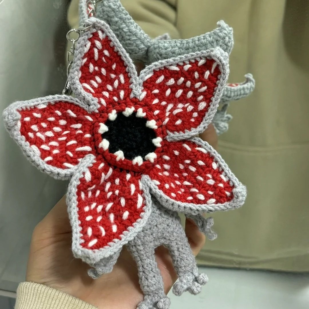 怪奇物语达达挂件毛线手工编织钩针diy材料包自制礼物挂件送人,服饰配件/皮带/帽子/围巾,DIY编织材料包,淘宝优惠券,粉丝福利购,淘宝优惠卷