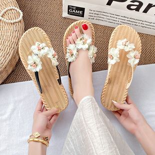 花朵人字拖女夏季 防滑可湿水 外穿2024新款 海边沙滩度假仙女风拖鞋