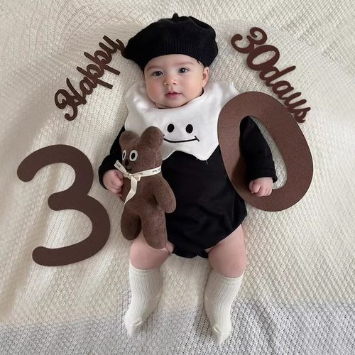 满月拍照道具布置婴儿百天场景装饰气球100天男女孩仪式感背景墙