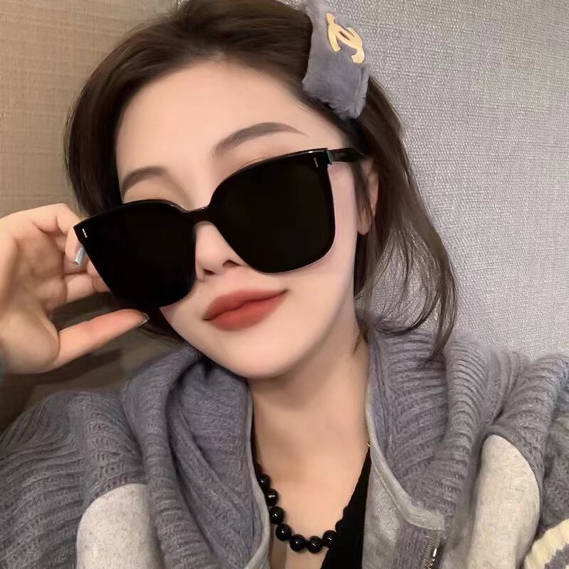 新款墨镜女高级感 男女方框网红韩版墨镜 抖音快手偏光太阳镜