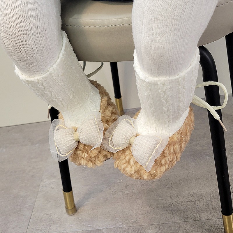 毛绒绒婴儿鞋子6-12个月0-6小月龄宝宝冬外出鞋袜步前鞋地板防滑