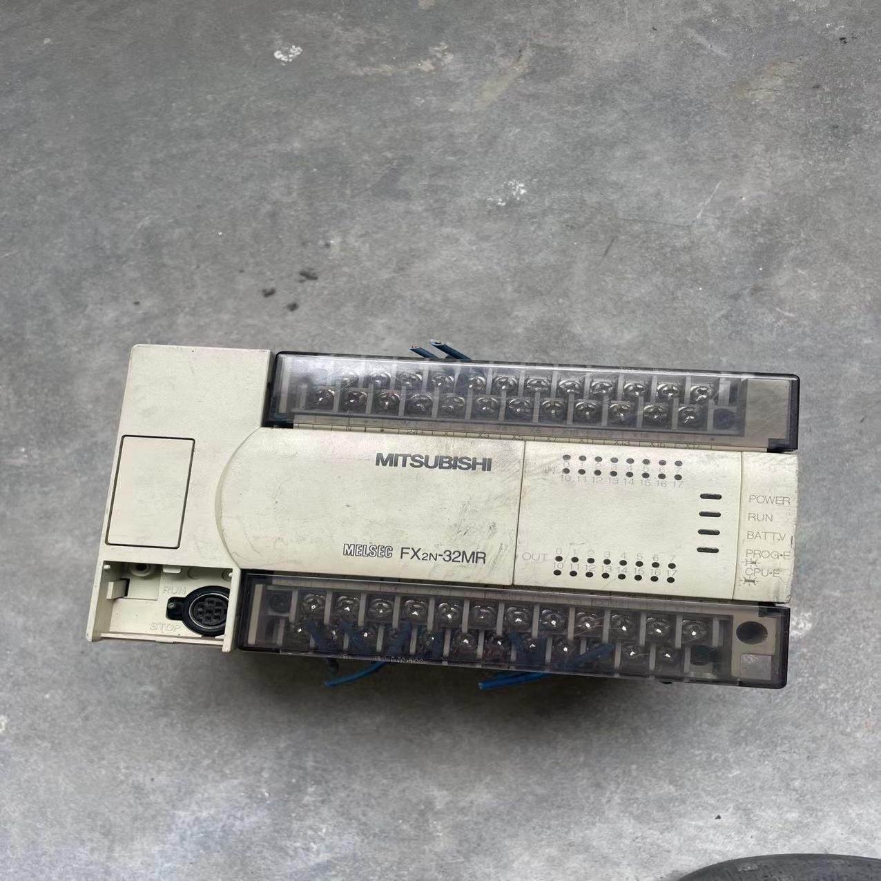 [议价]拆机原装正品三菱plc fx2n-32mr-001成色如图