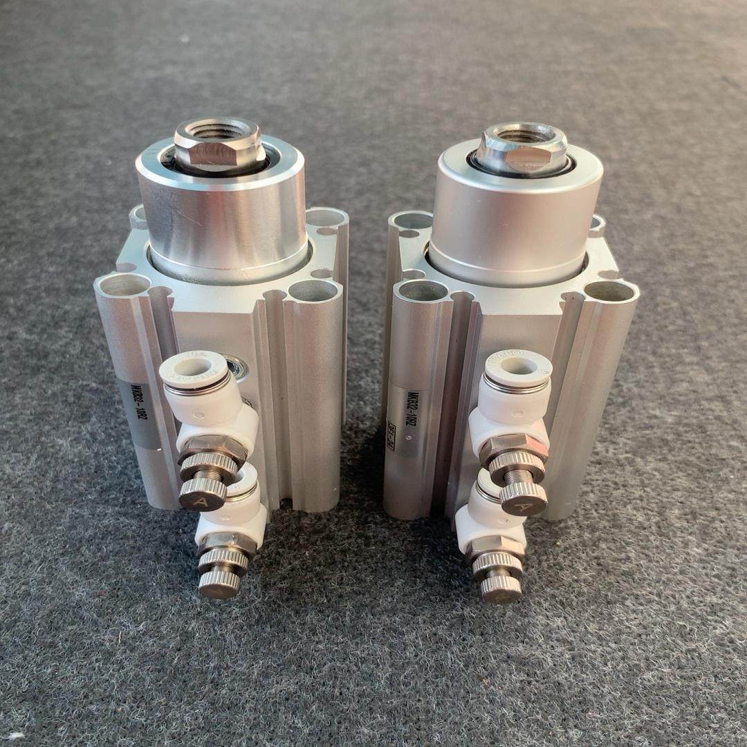 【议价】拆机SMC回旋夹紧气缸MKB32-10RZ