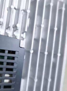 【议价】汇川伺服驱动器SV660NS1R6I配电机MS1H1-05B