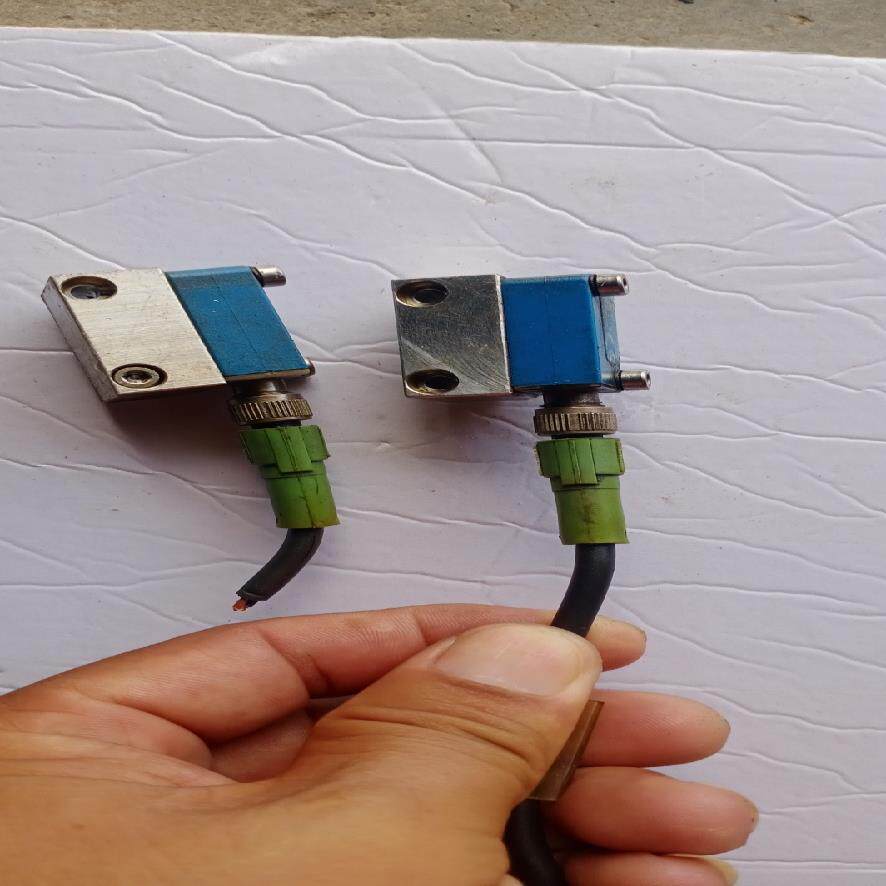 【议价】拆下来2只SCK西克传感器型号1034-1Q10-03B