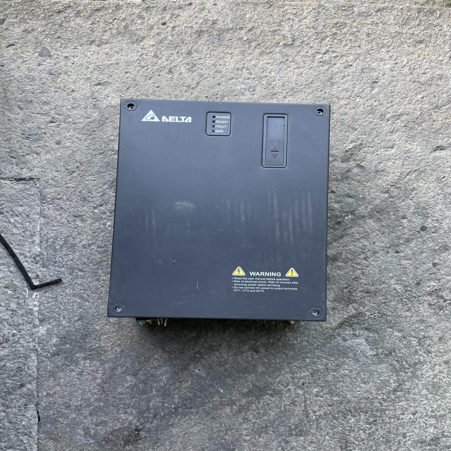 【议价】出售拆机台达变频器 VFD32ABH43E  15KW 38