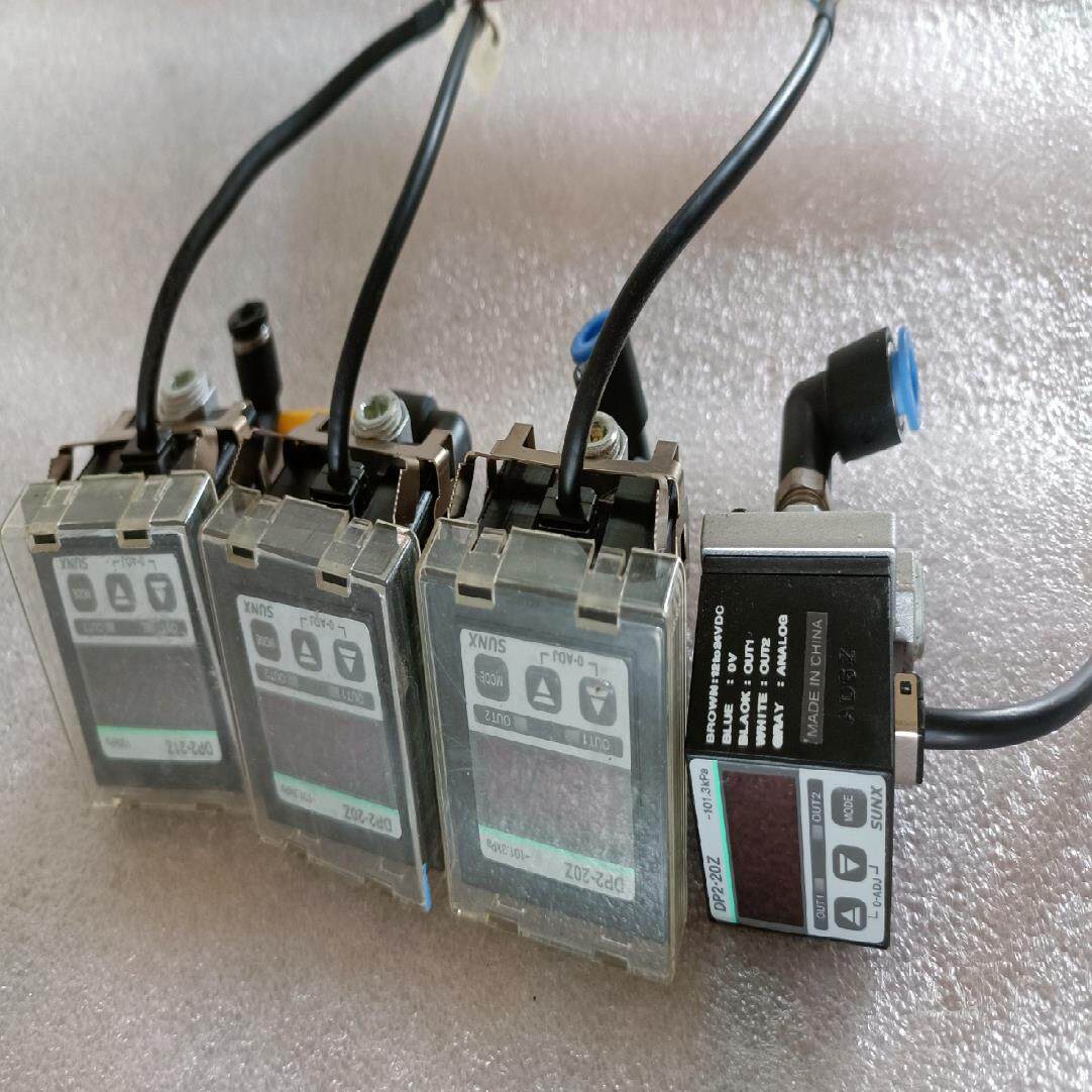 【议价】日本原装 拆机SUNX神视 正 负压力开关传感器DP2-20