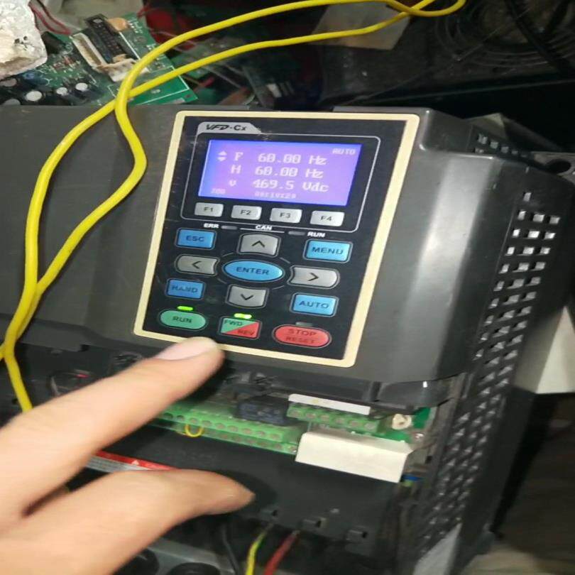 【议价】台达c2000系列15kw变频器vfd150c43a-ba