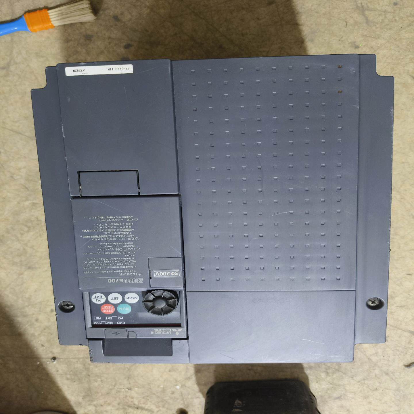 【议价】FR-E720-11K三菱变频器原装拆机实物图功能测试正