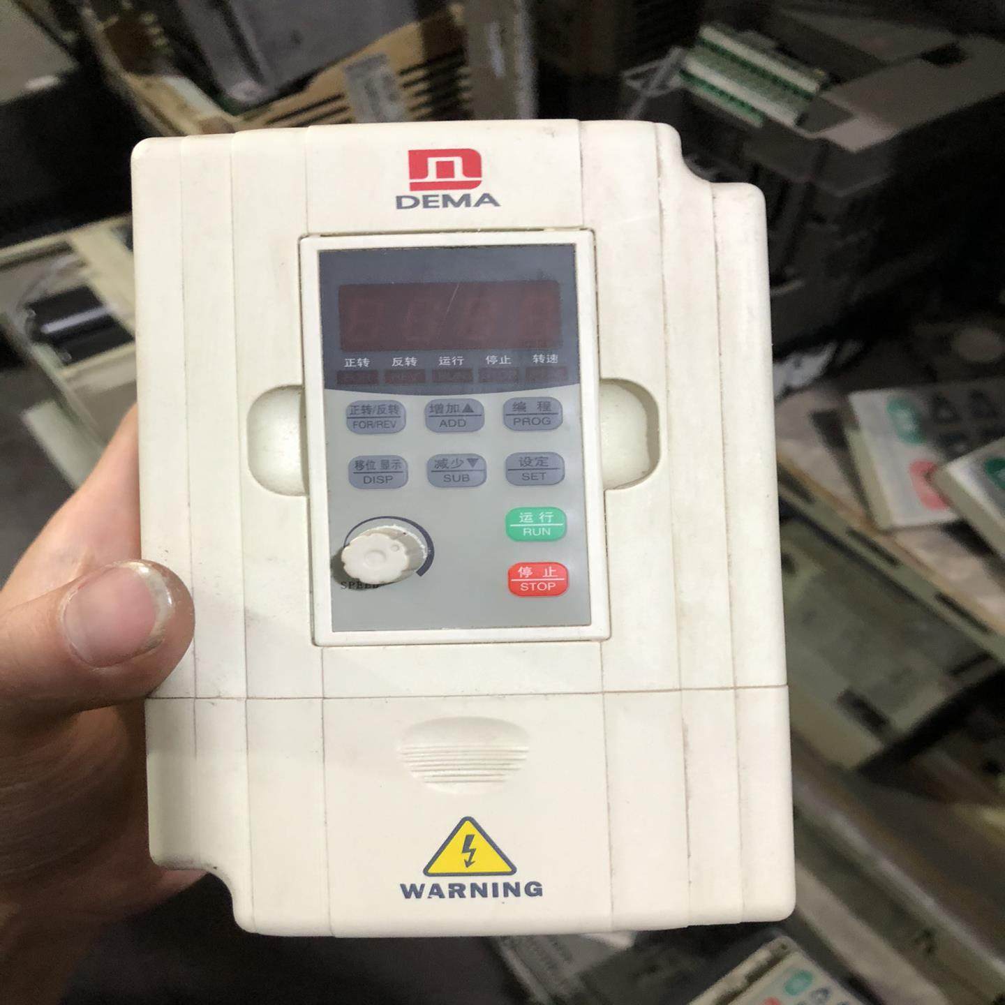 [议价]二手德玛变频器d5m-075t4-1b