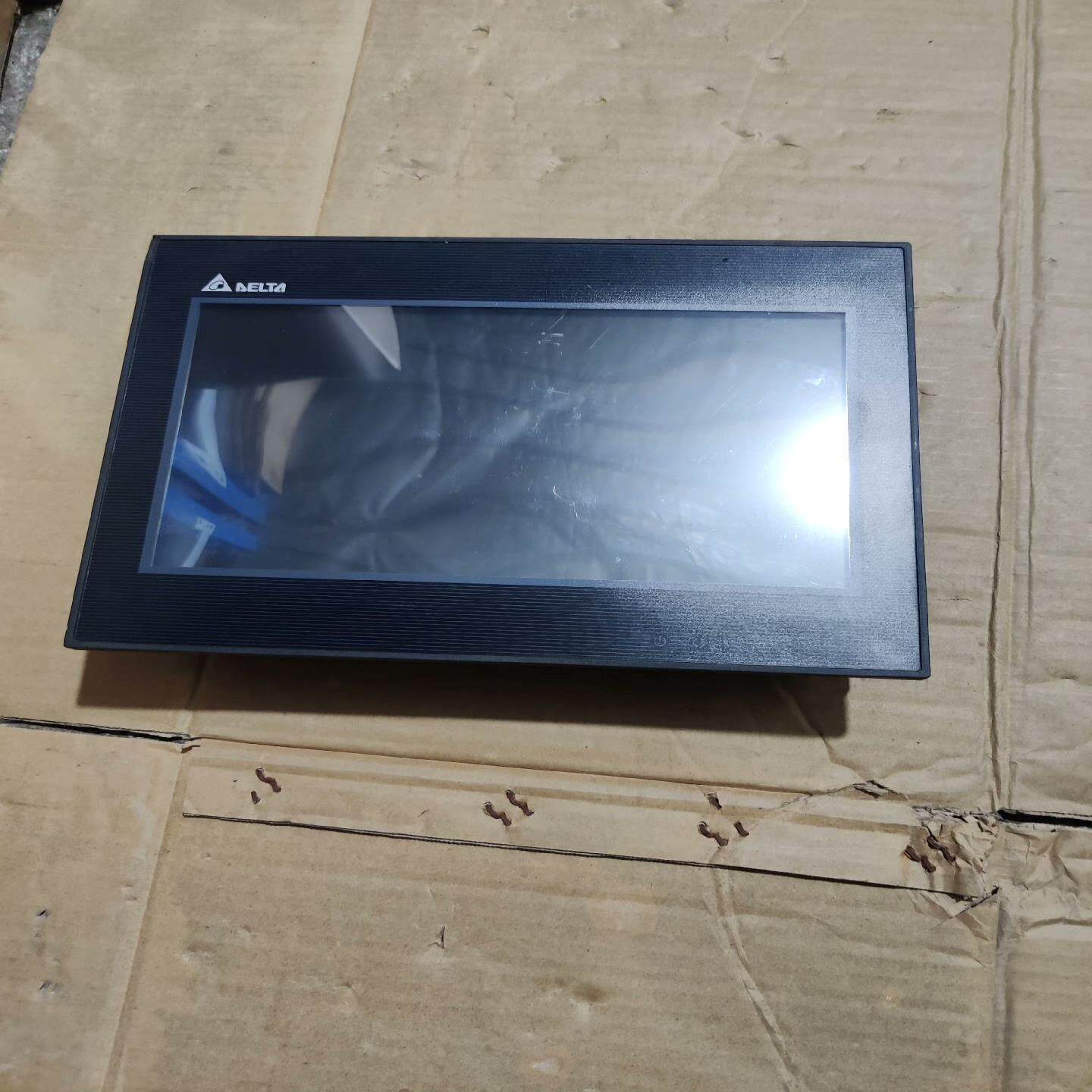 【议价】二手 台达 DOP-B10S615