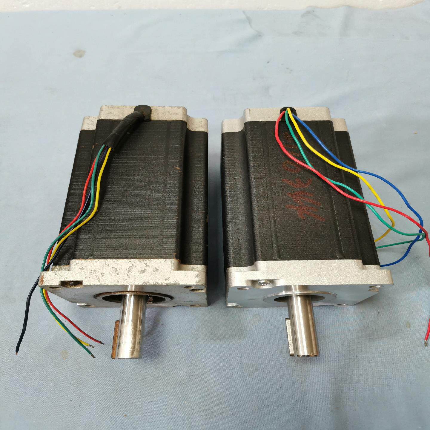 【议价】雷赛110HS28步进电机两相18度65A28NM