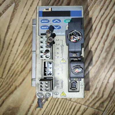 【议价】台达伺服驱动器400WASD-A0421LA剪线拆机